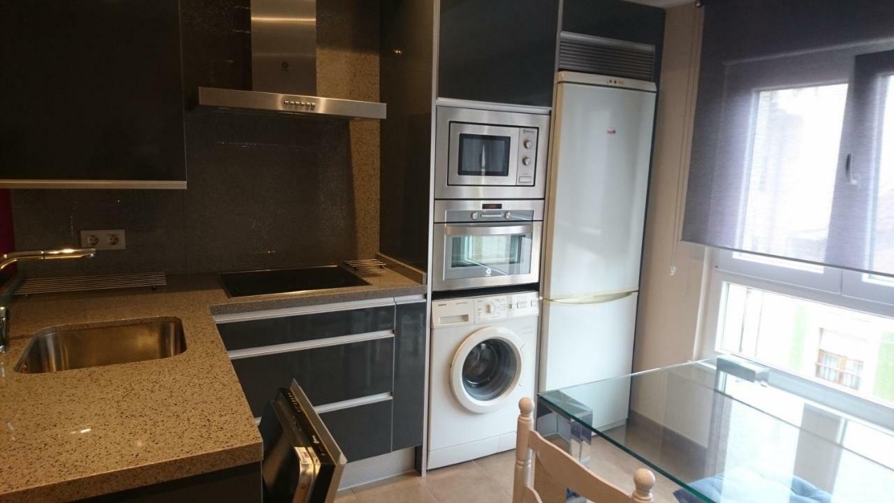 Apartamento Uria 36 Appartamento Gijón Esterno foto